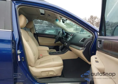 2015 Subaru Outback 2.5I Limited из США, поврежденный, VIN 4S4BSBNCXF3274827